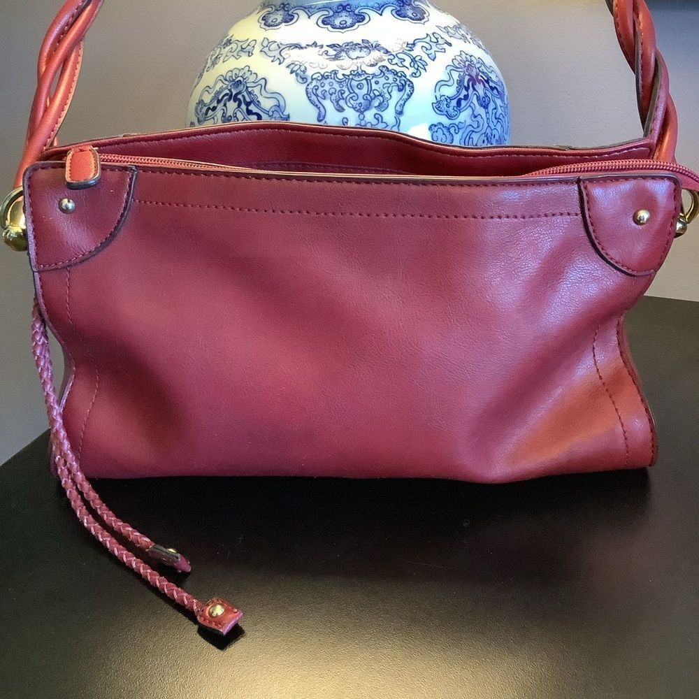Relic Candy Apple‎ Red Shoulder Bag 🍎🥰🍎 - Picture 2 of 10